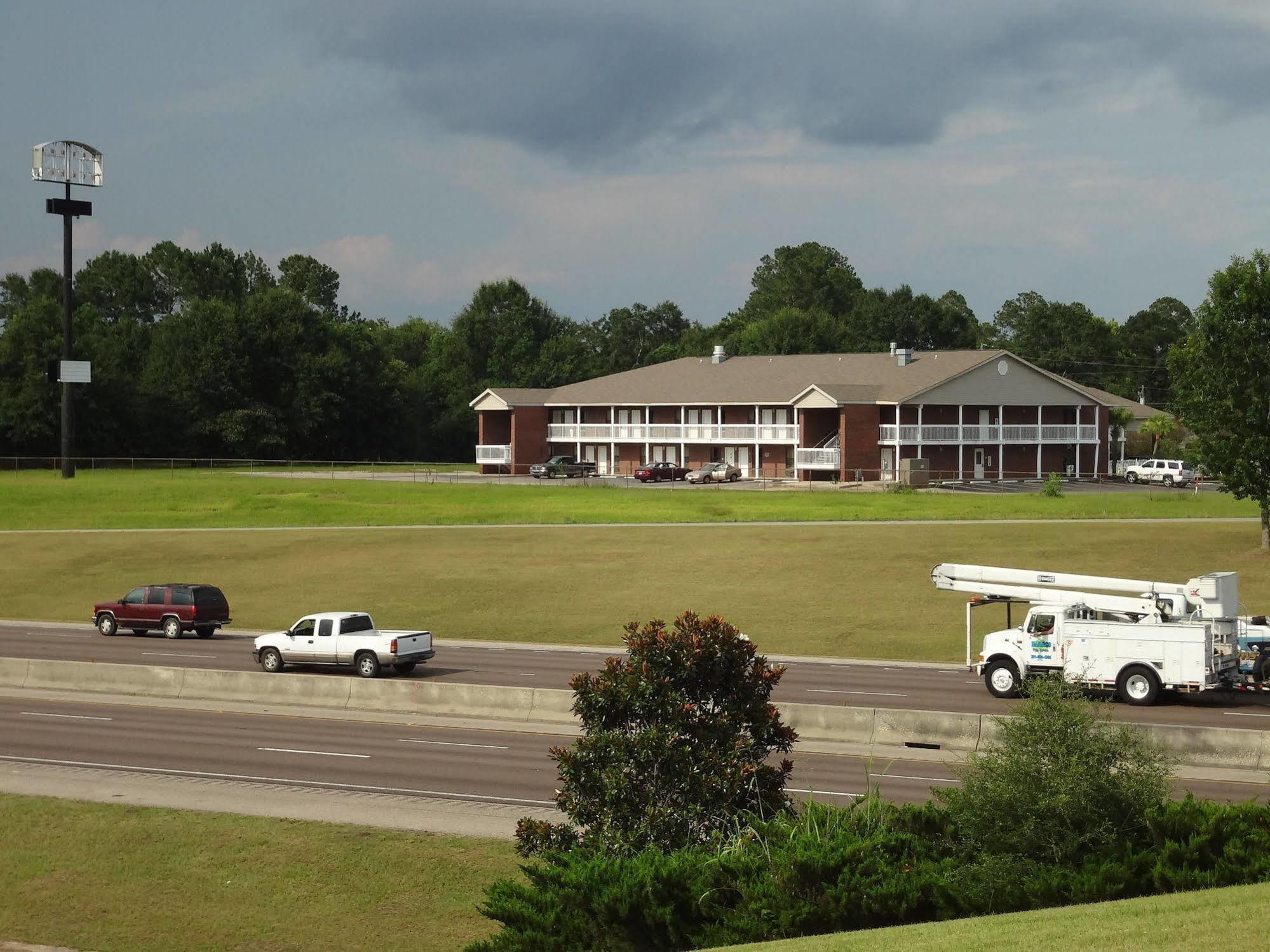 Best Inn Formerly Known As M Star Hotel Chickasaw Exterior foto